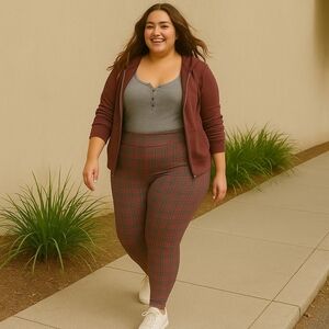 Torrid Full-Length Legging - Scarlett Plaid Periscope - Size 4 - NWT